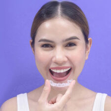 Invisalign Tips and Tricks: Making the Most of Your Clear Aligner