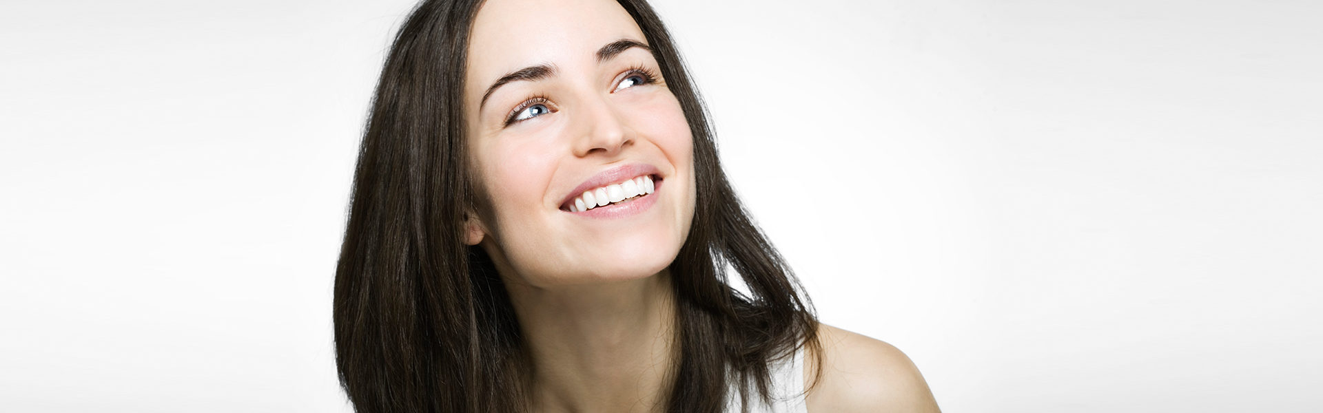Dental-Bonding-Smiling-Woman